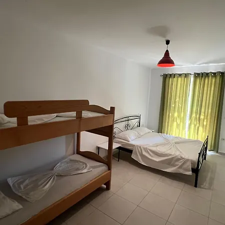 Sunny Shengjin 1 Apartment *