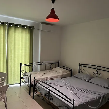 Apartment Sunny Shengjin 1