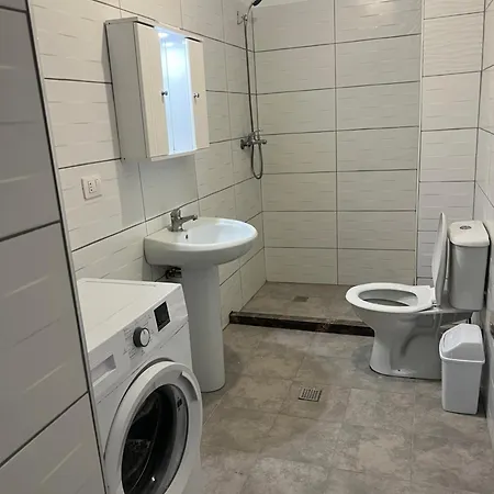Apartment Sunny Shengjin 1