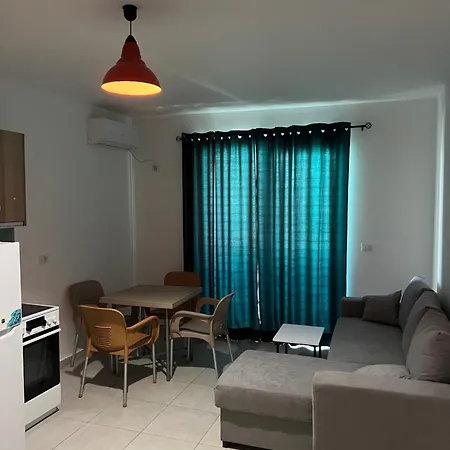 Sunny Shengjin 1 Apartment *